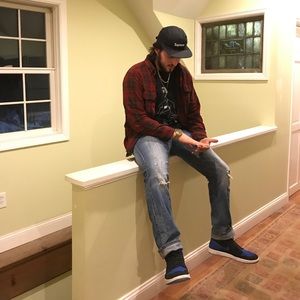 Meet your Posher, Grant